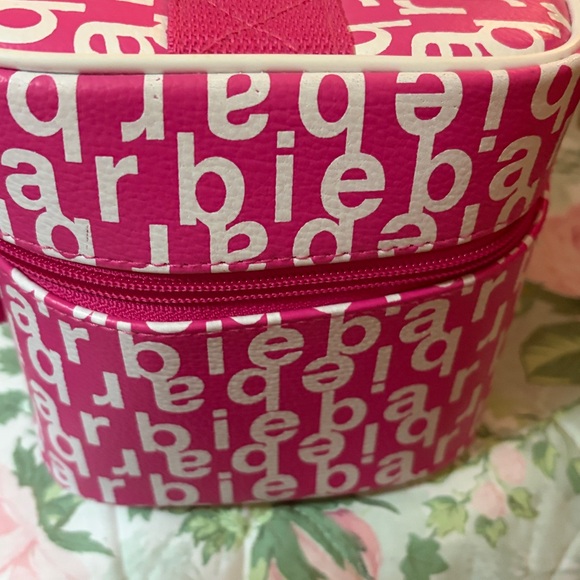 Barbie Pink Logo Train Case NWT 2003 - Picture 5 of 11